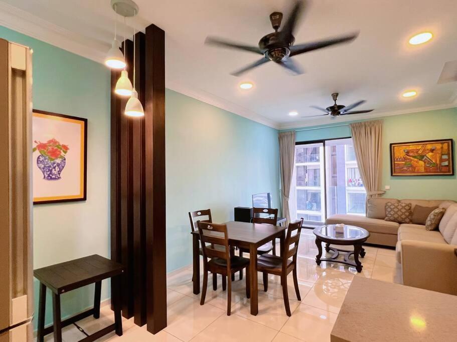 Homely 2Br Heritage D'Sara @ Link To Mrt, Near Thomson Hospital & Sungai Buloh Hospital Exterior photo
